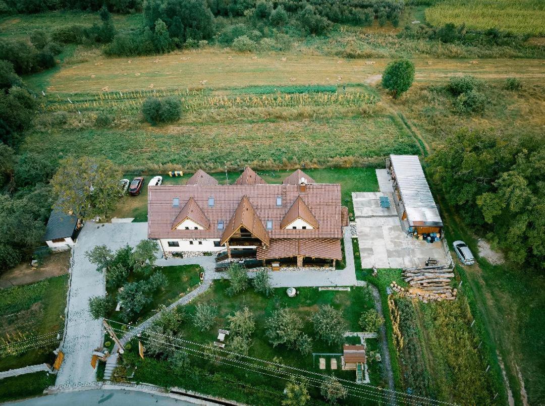 Nut House Retezat Otel Nucsoara  Dış mekan fotoğraf